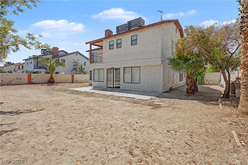 1884 Roxbury, Las Vegas, NV 89119