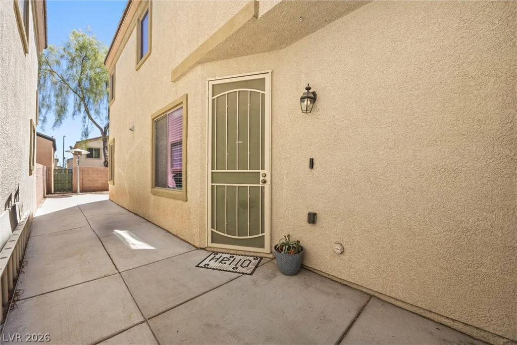 6476 Raven Hall, North Las Vegas, NV 89084