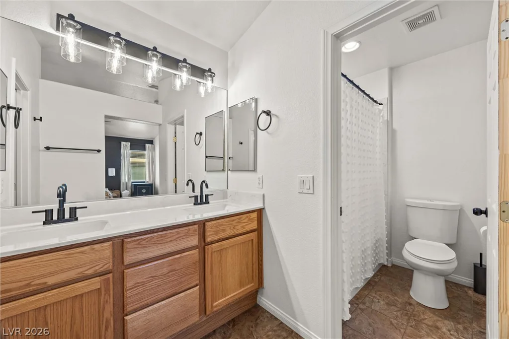 6476 Raven Hall, North Las Vegas, NV 89084