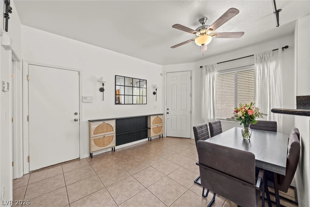 6476 Raven Hall, North Las Vegas, NV 89084