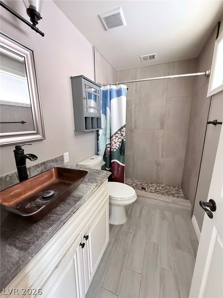 8404 Mulcahy, Las Vegas, NV 89145