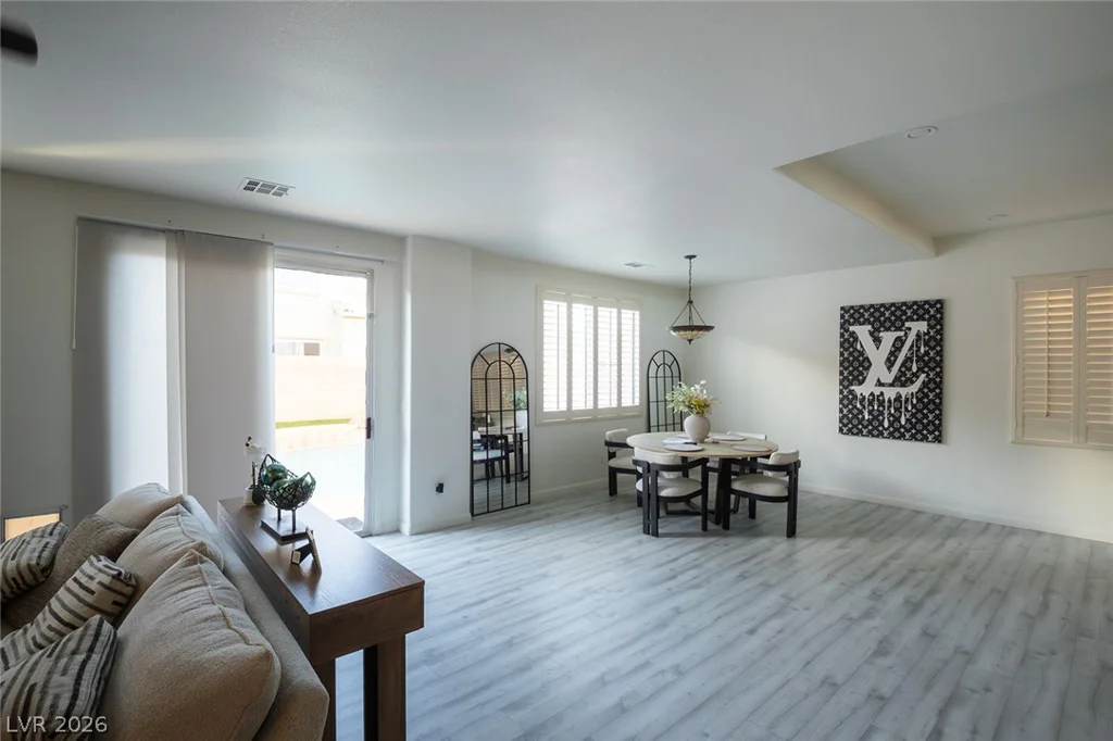 340 Summer Palace, Las Vegas, NV 89144