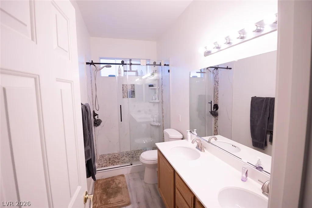 340 Summer Palace, Las Vegas, NV 89144