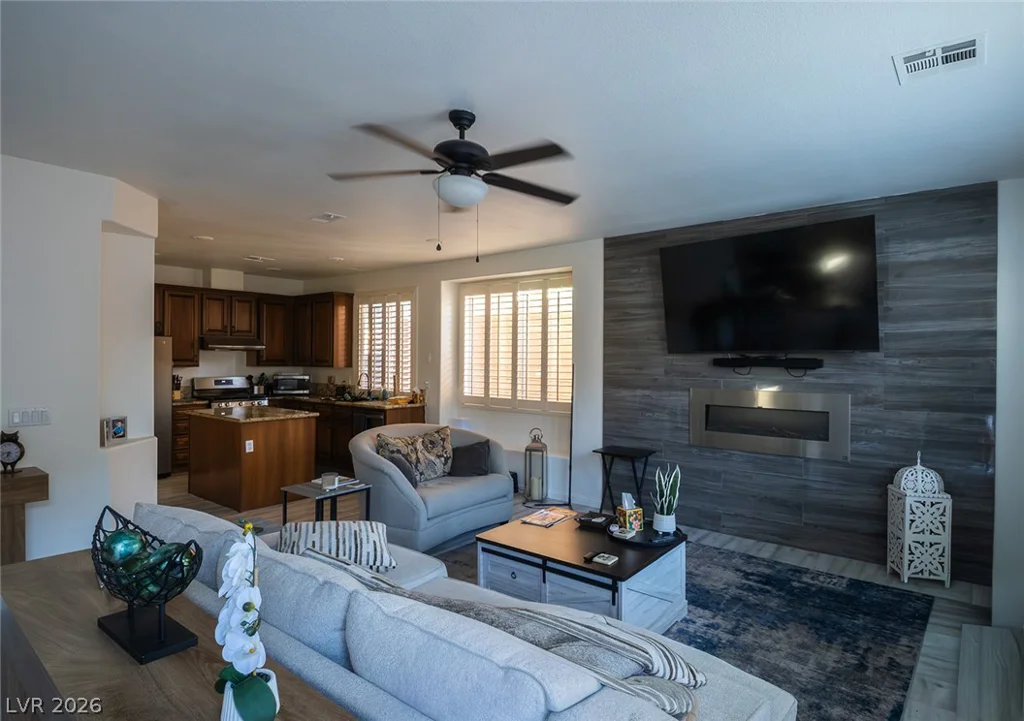 340 Summer Palace, Las Vegas, NV 89144