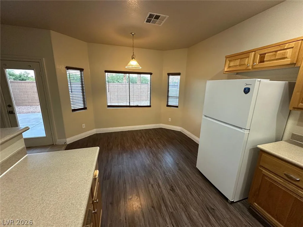 9490 Marshall Creek, Las Vegas, NV 89178