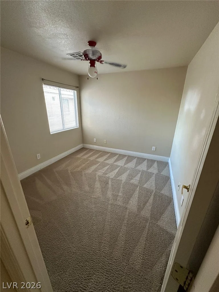 9490 Marshall Creek, Las Vegas, NV 89178
