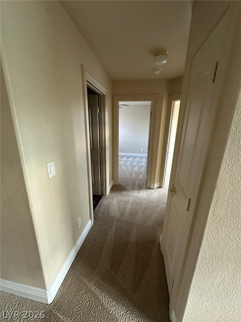 9490 Marshall Creek, Las Vegas, NV 89178