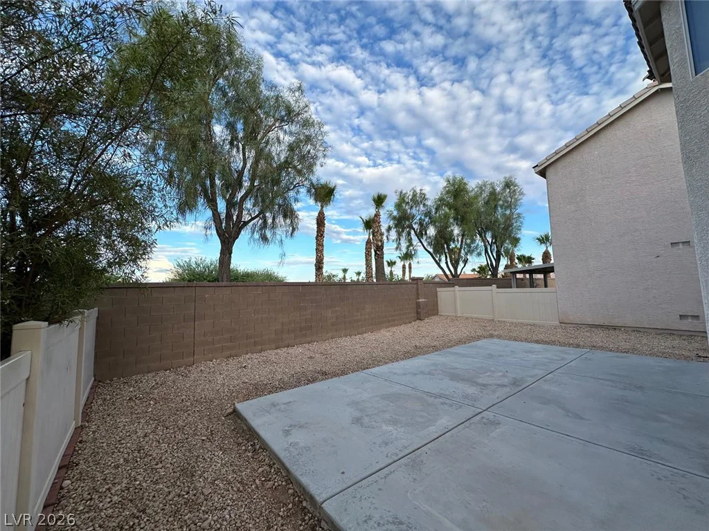 9490 Marshall Creek, Las Vegas, NV 89178