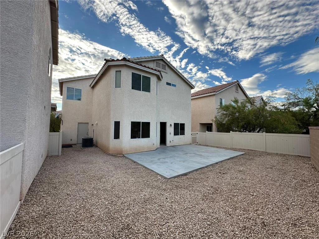 9490 Marshall Creek, Las Vegas, NV 89178
