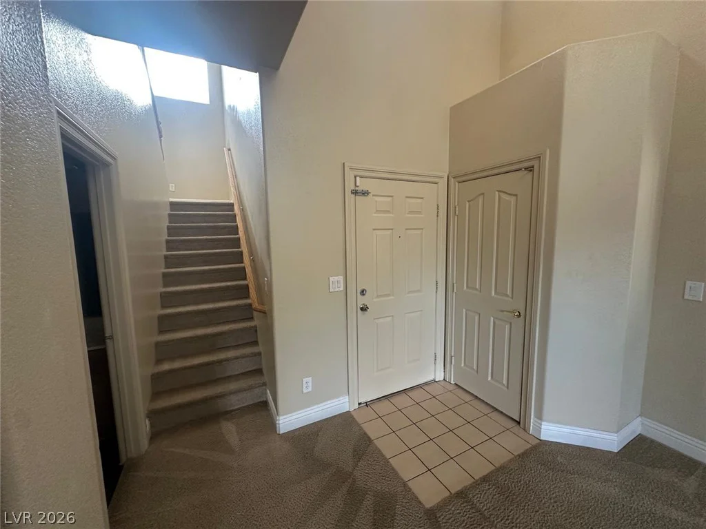 9490 Marshall Creek, Las Vegas, NV 89178