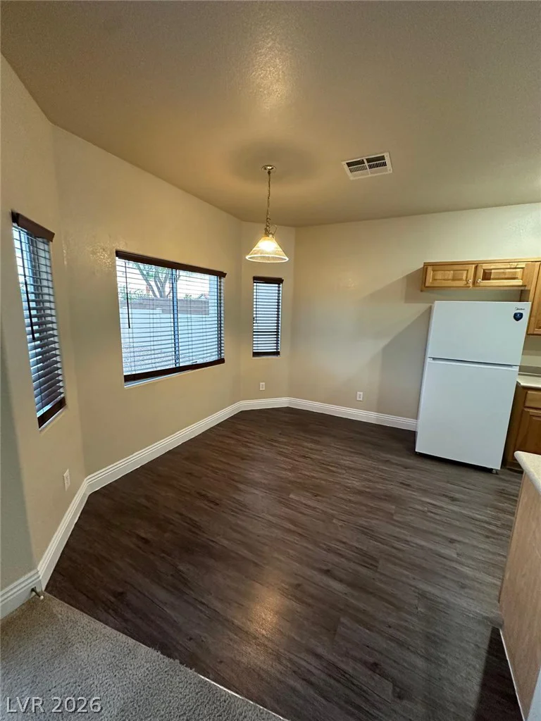 9490 Marshall Creek, Las Vegas, NV 89178