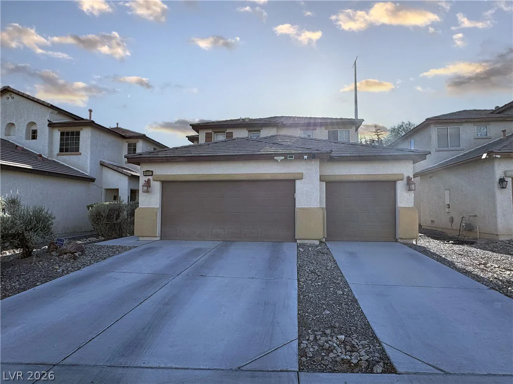 6041 Glenborough, Las Vegas, NV 89115