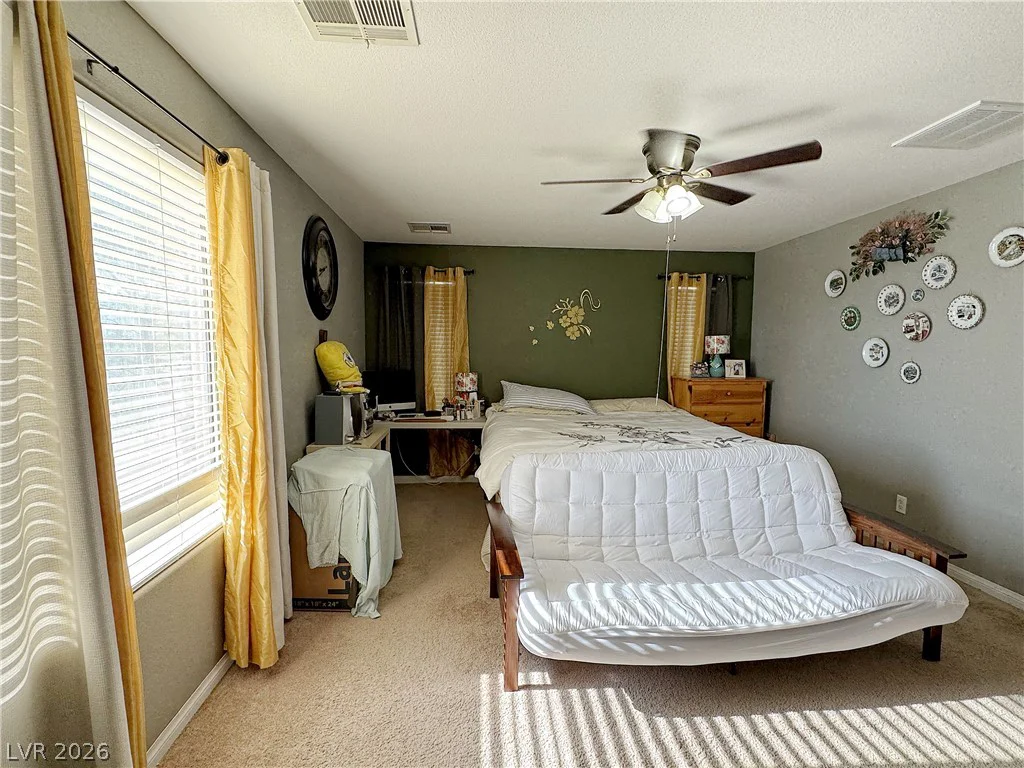 6041 Glenborough, Las Vegas, NV 89115