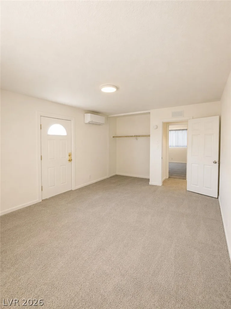 3078 Palmdale, Las Vegas, NV 89121