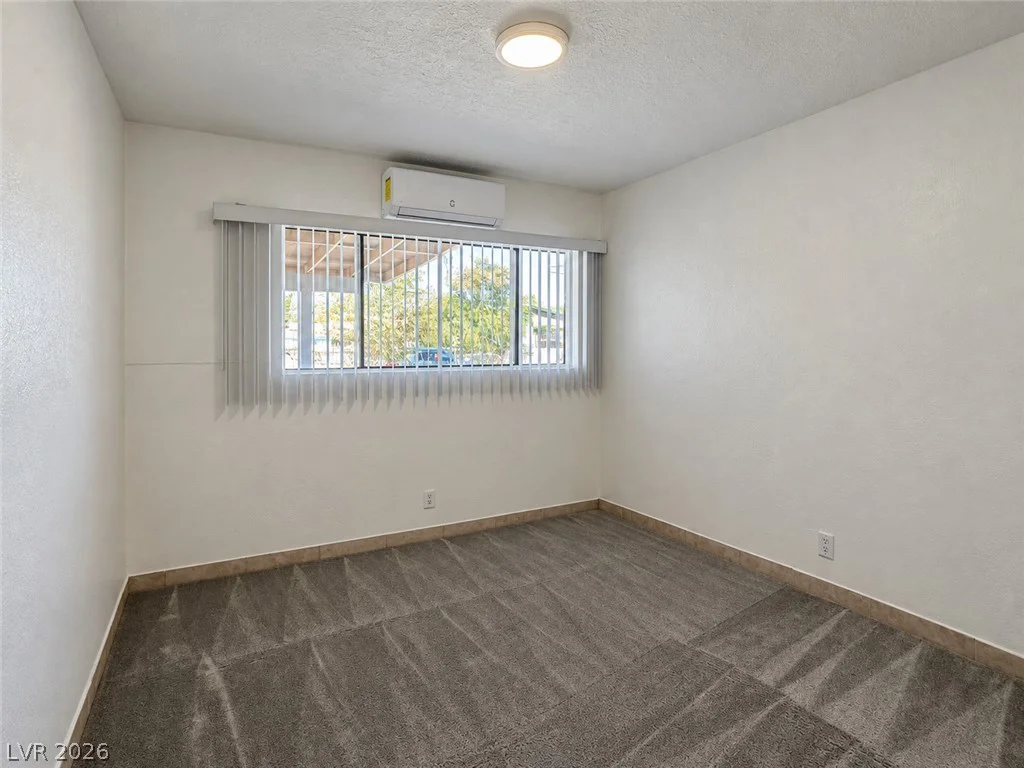 3078 Palmdale, Las Vegas, NV 89121