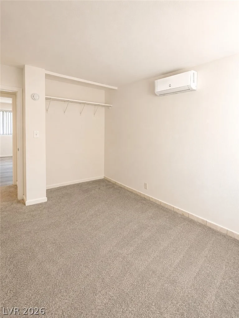 3078 Palmdale, Las Vegas, NV 89121
