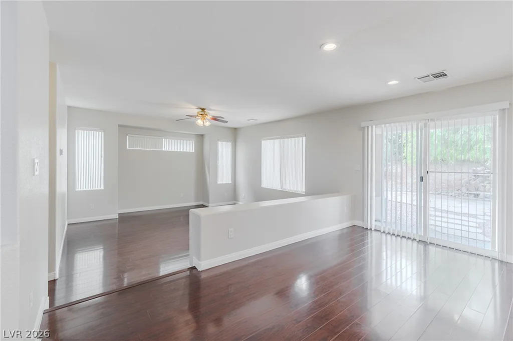 6341 Old Rose, Las Vegas, NV 89148