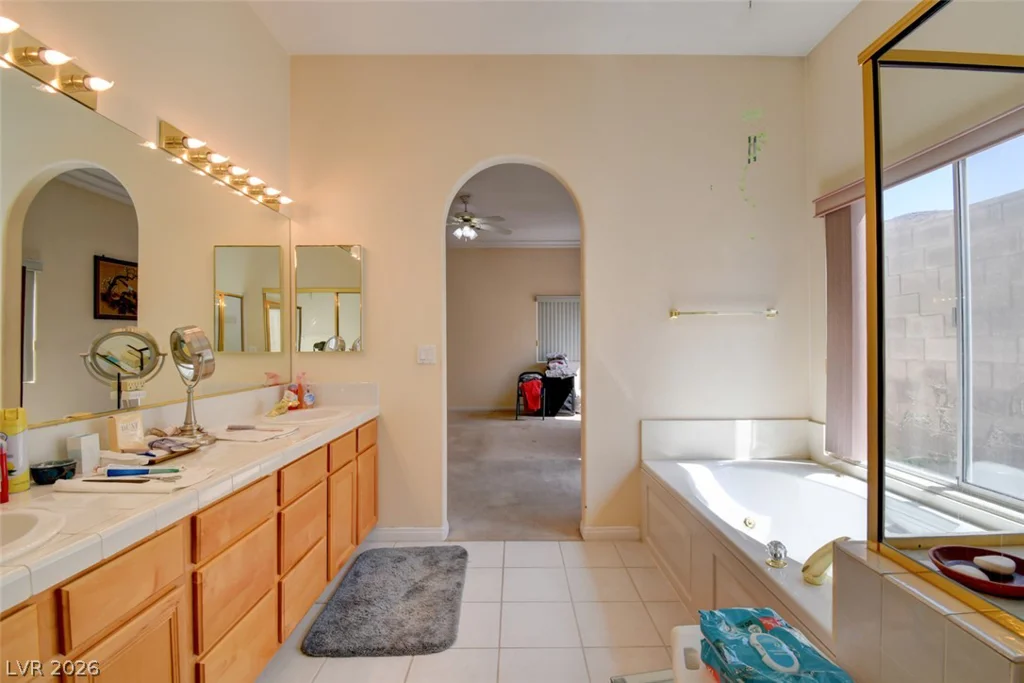 1171 Calico Ridge, Henderson, NV 89011