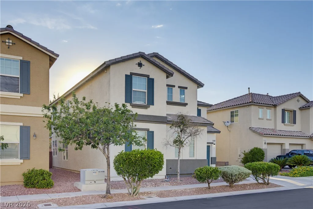 9225 Yellowshale, Las Vegas, NV 89143