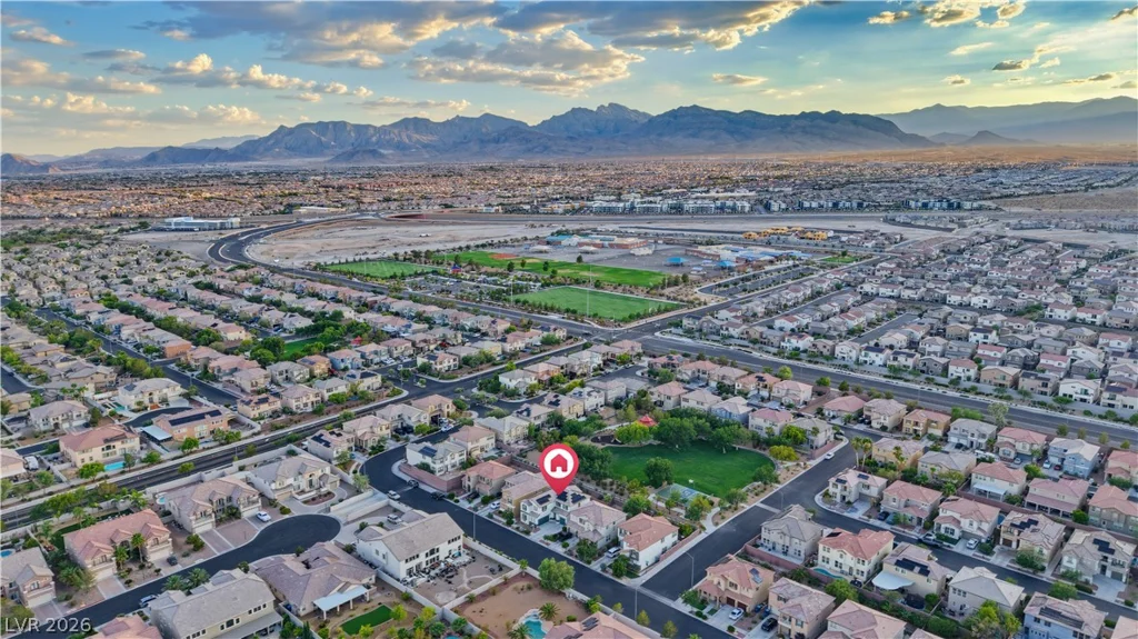 9225 Yellowshale, Las Vegas, NV 89143