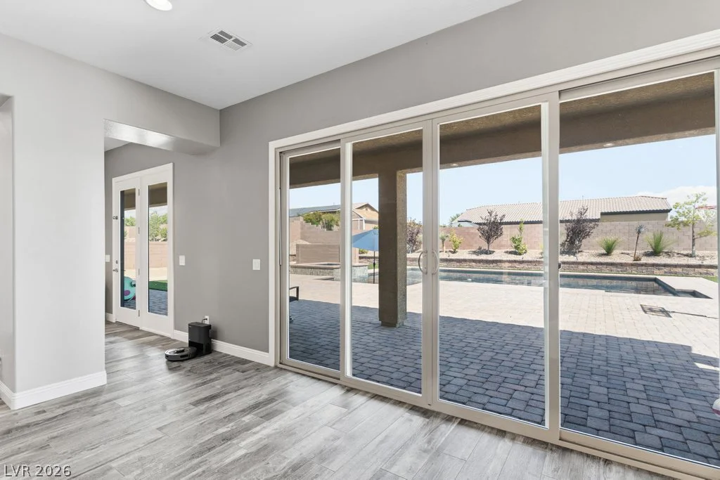 10360 Mystic Ledge, Las Vegas, NV 89149