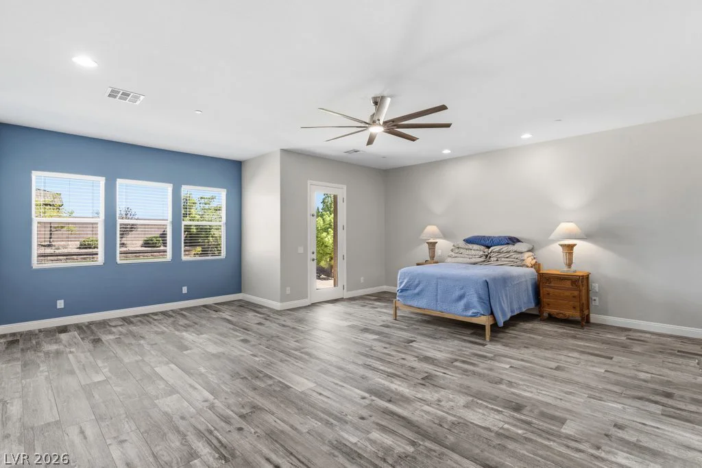10360 Mystic Ledge, Las Vegas, NV 89149