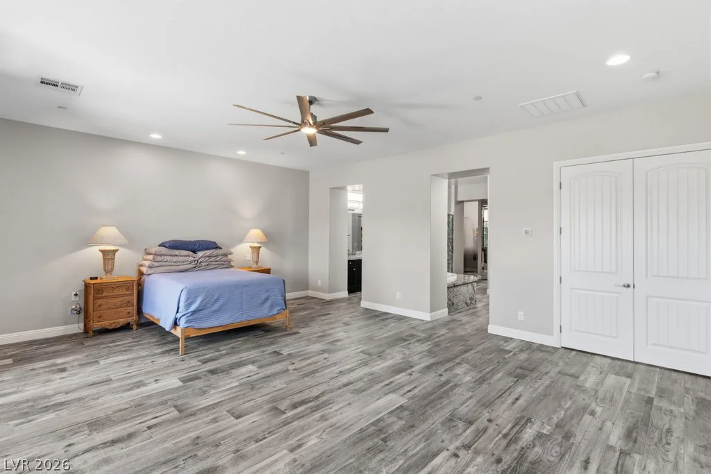 10360 Mystic Ledge, Las Vegas, NV 89149
