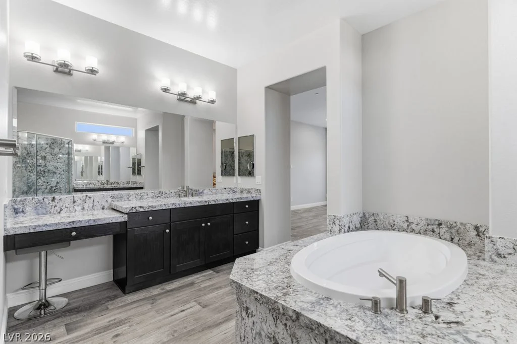 10360 Mystic Ledge, Las Vegas, NV 89149