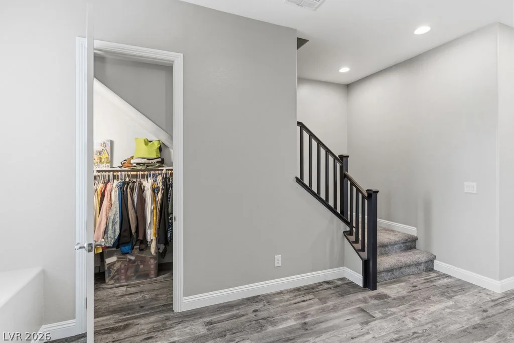 10360 Mystic Ledge, Las Vegas, NV 89149