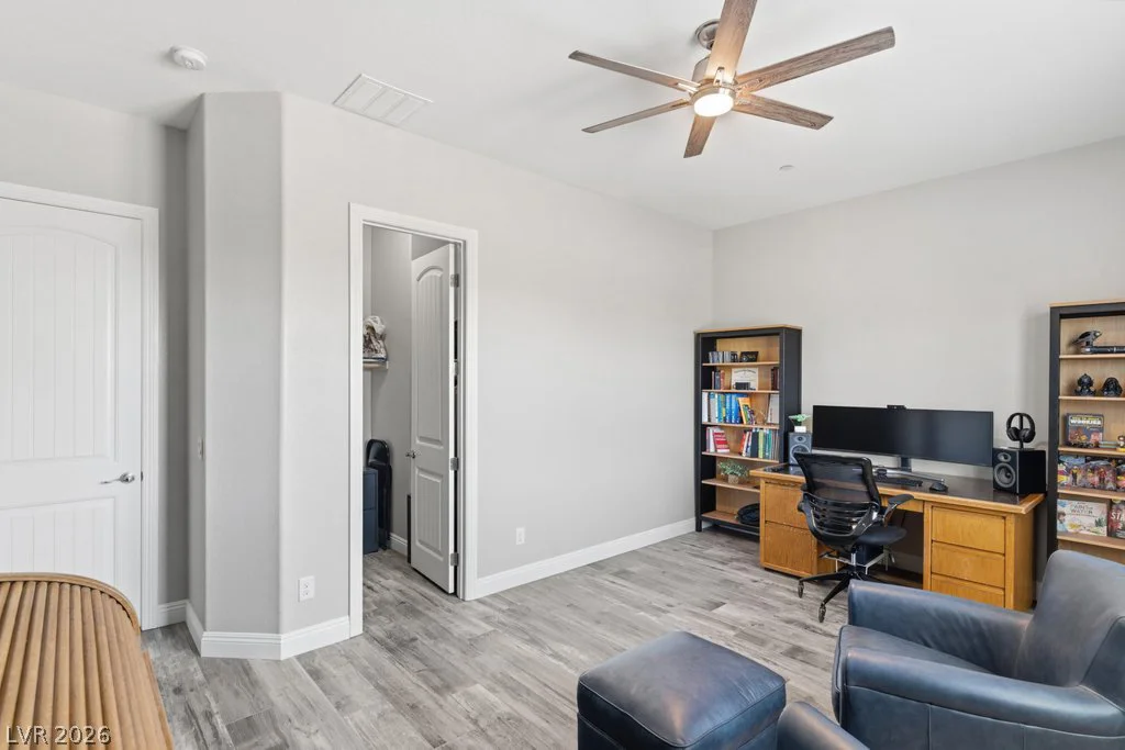 10360 Mystic Ledge, Las Vegas, NV 89149