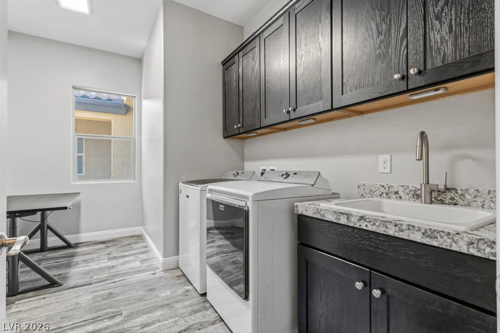 10360 Mystic Ledge, Las Vegas, NV 89149