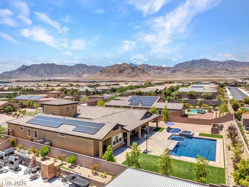 10360 Mystic Ledge, Las Vegas, NV 89149