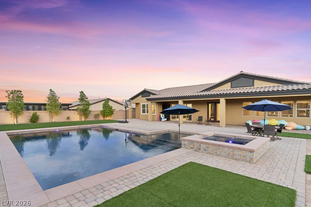 10360 Mystic Ledge, Las Vegas, NV 89149