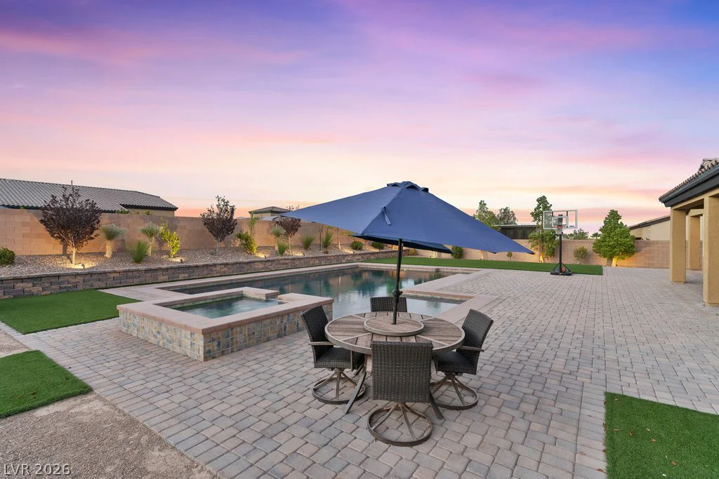 10360 Mystic Ledge, Las Vegas, NV 89149