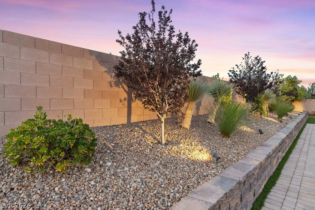 10360 Mystic Ledge, Las Vegas, NV 89149
