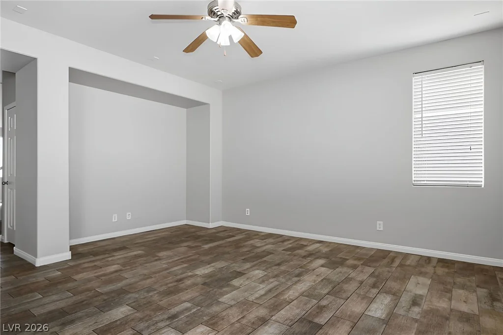 6505 Setting Moon, North Las Vegas, NV 89084