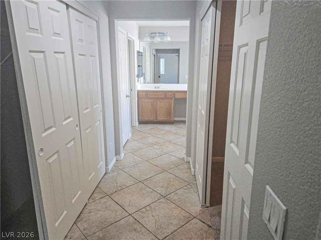 6505 Setting Moon, North Las Vegas, NV 89084