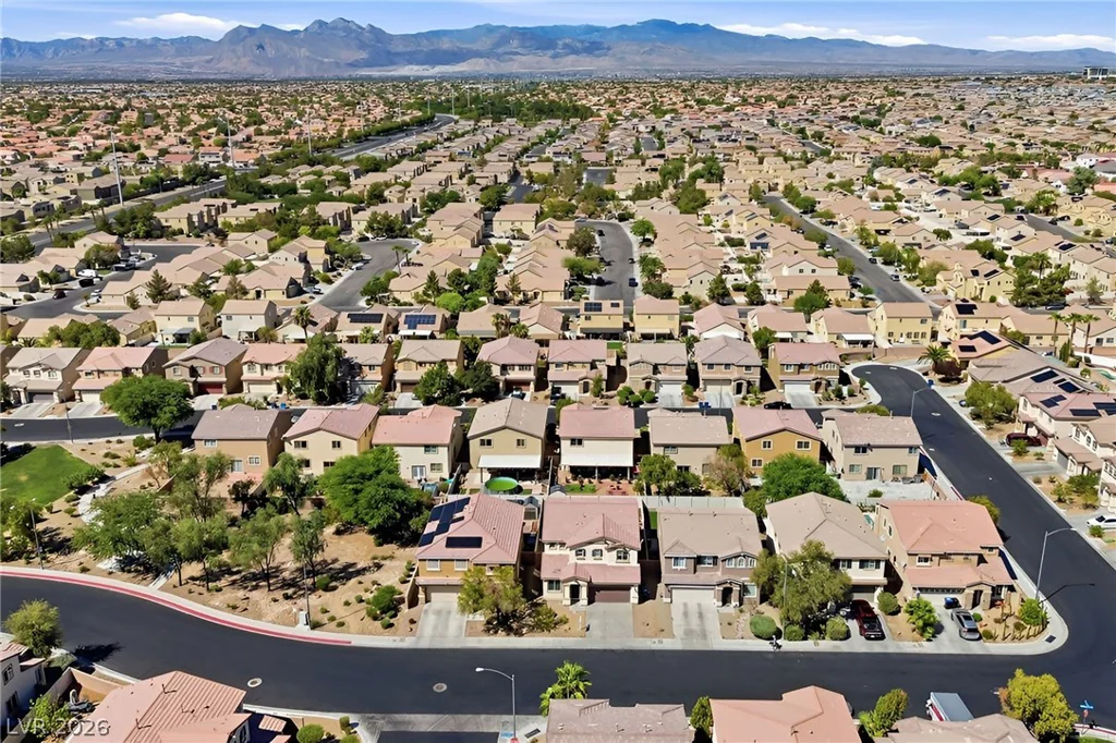 6505 Setting Moon, North Las Vegas, NV 89084