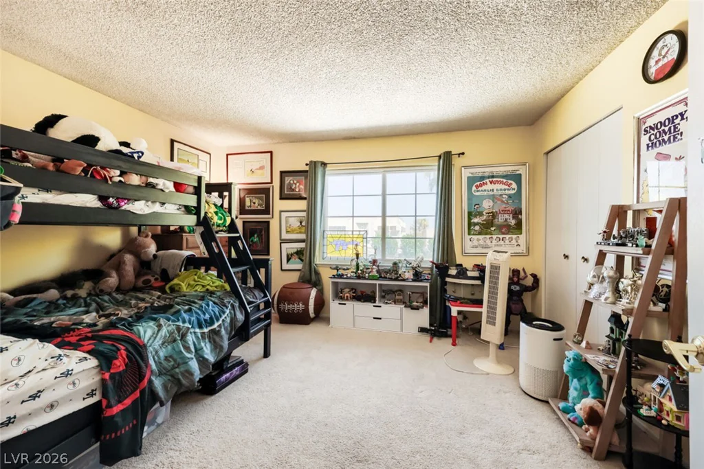 2951 Pinehurst, Las Vegas, NV 89109