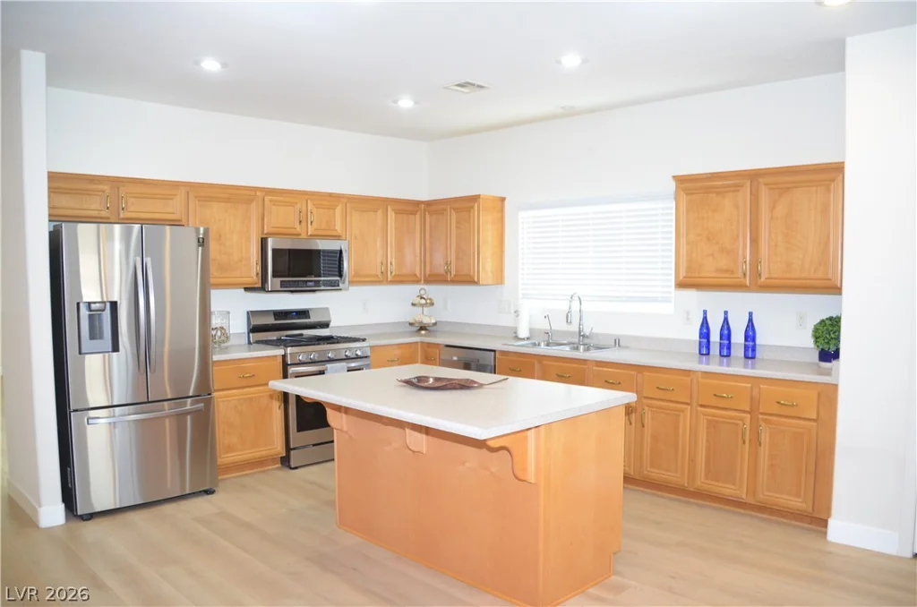 447 Groft, Henderson, NV 89015