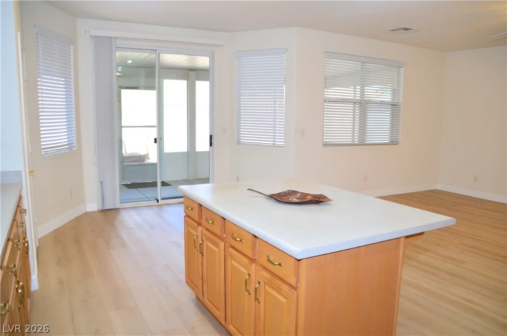 447 Groft, Henderson, NV 89015