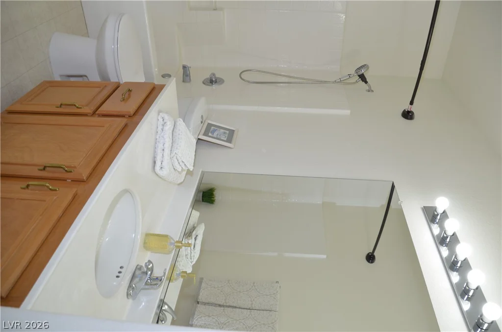447 Groft, Henderson, NV 89015