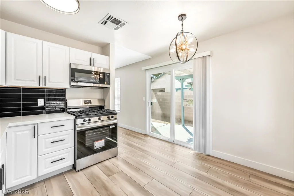 1915 Winterwood, Las Vegas, NV 89142