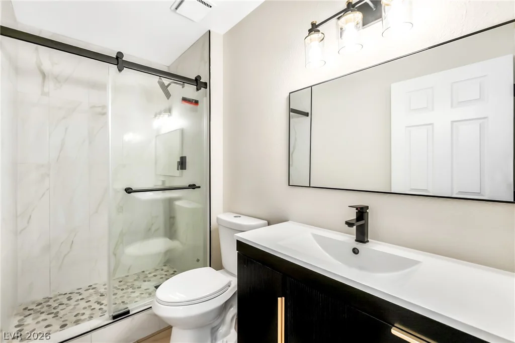 1915 Winterwood, Las Vegas, NV 89142