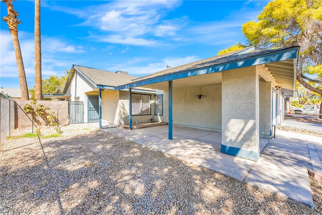 1915 Winterwood, Las Vegas, NV 89142