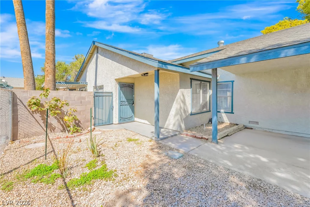 1915 Winterwood, Las Vegas, NV 89142