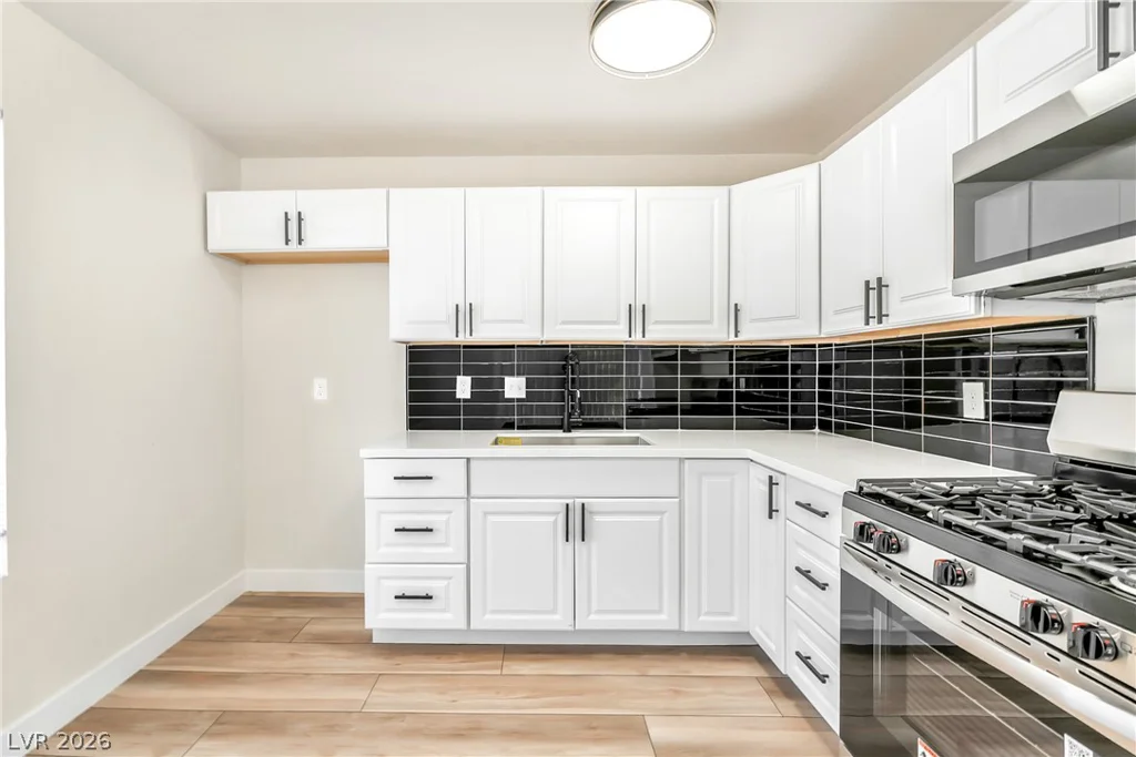 1915 Winterwood, Las Vegas, NV 89142