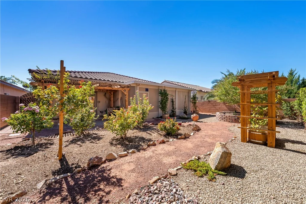 4714 Lucera, Pahrump, NV 89061