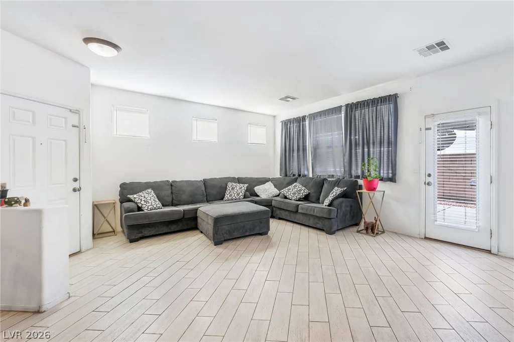 320 Fox Blitz, North Las Vegas, NV 89031