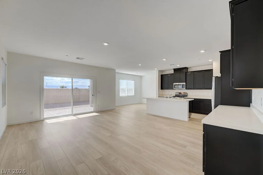 553 Preston Crest, Henderson, NV 89011